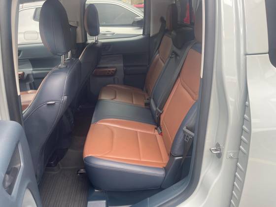 FORD MAVERICK 2.0 ECOBOOST GASOLINA LARIAT FX4 AUTOMÁTICO